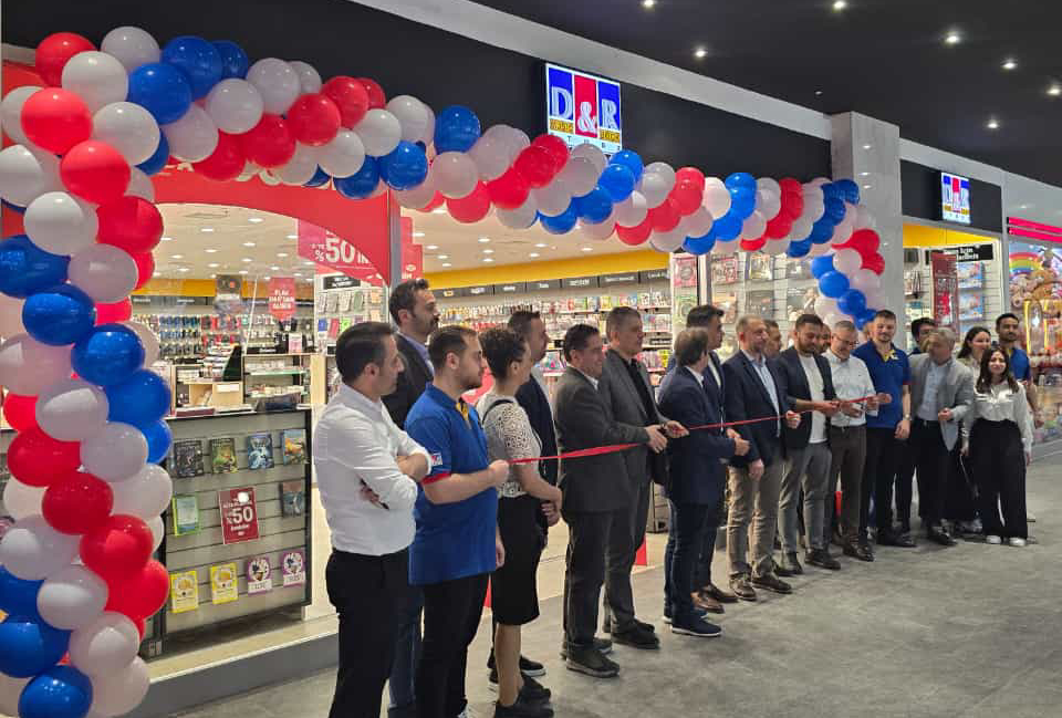 Beylikdüzü Perlevista AVM D&R Mağazası
